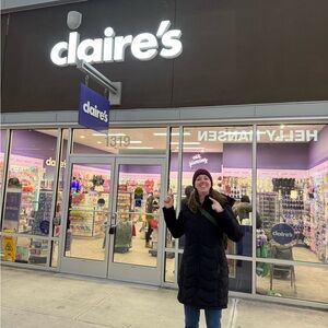 Meet your Posher, Claire